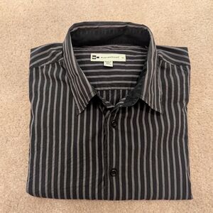 Wilke Rodriguez Men's Black and Gray Striped Button-Down Shirt